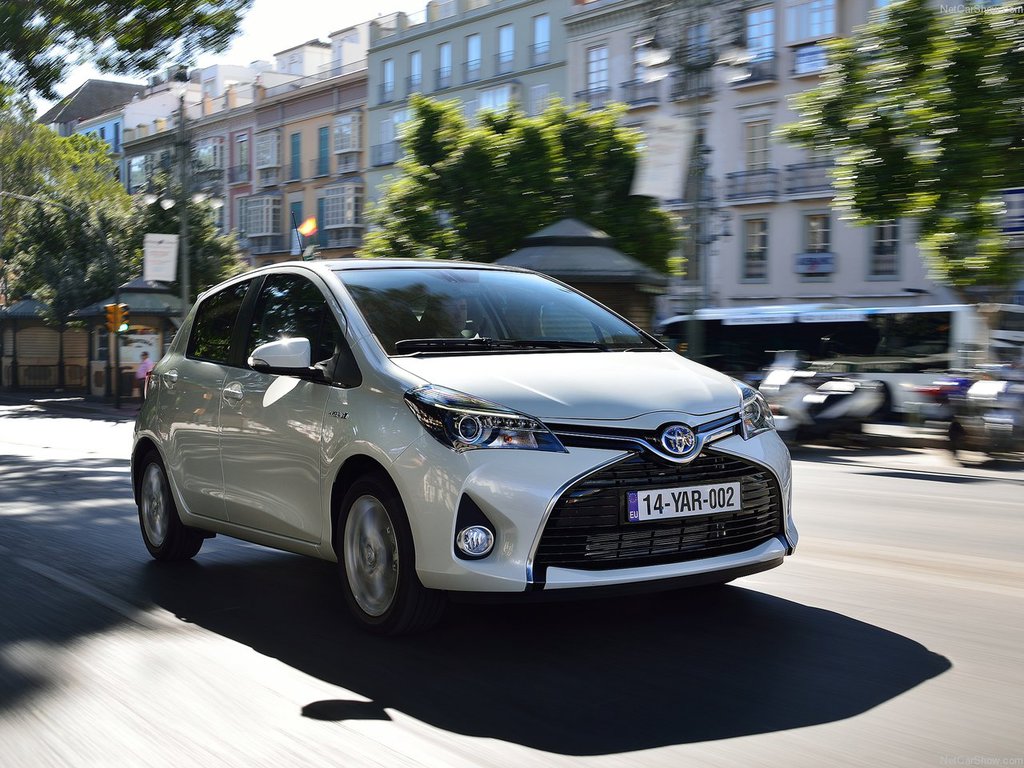 Toyota Yaris fotoğrafları