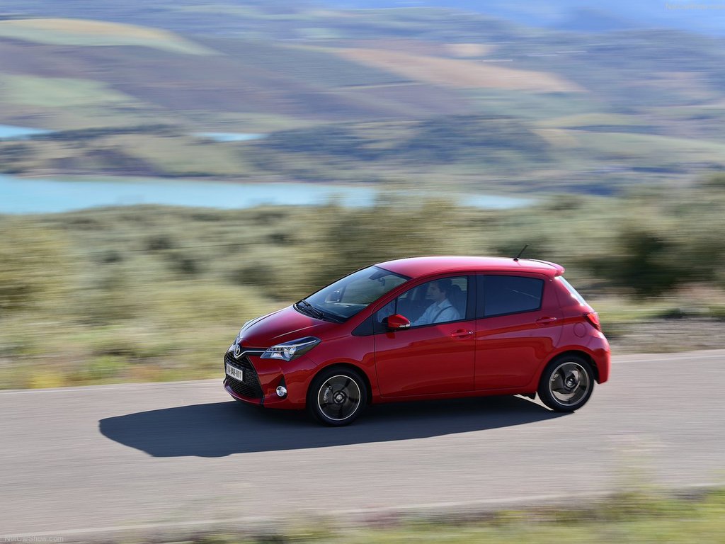 Toyota Yaris fotoğrafları