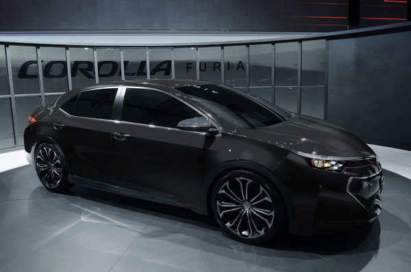 Yeni Toyota Corolla'da motor sürprizi