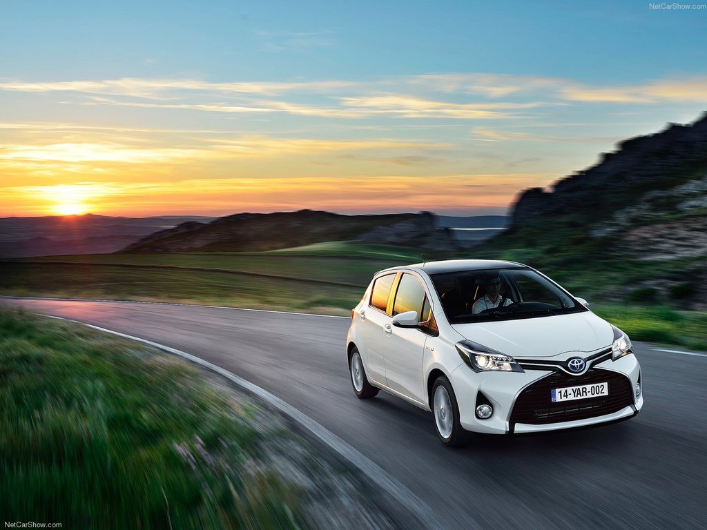 Toyota Yaris fotoğrafları
