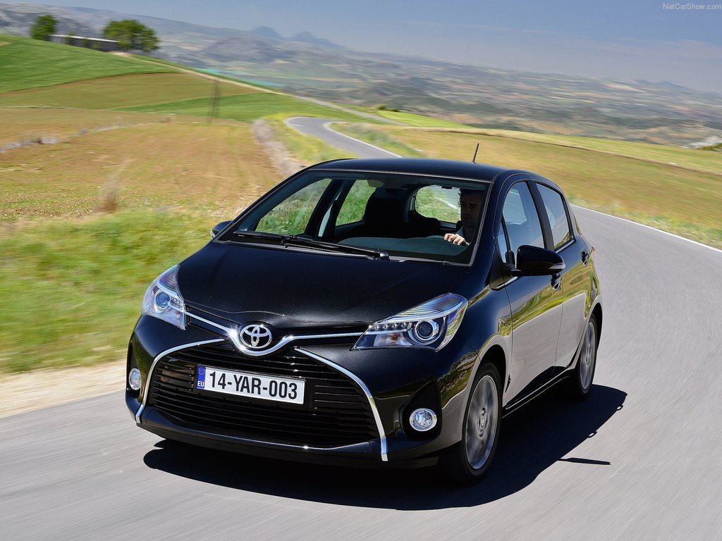 Toyota Yaris fotoğrafları