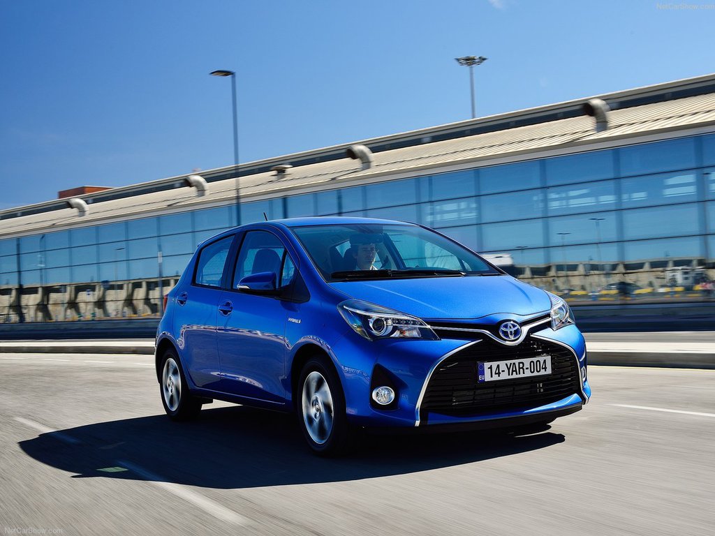 Toyota Yaris fotoğrafları