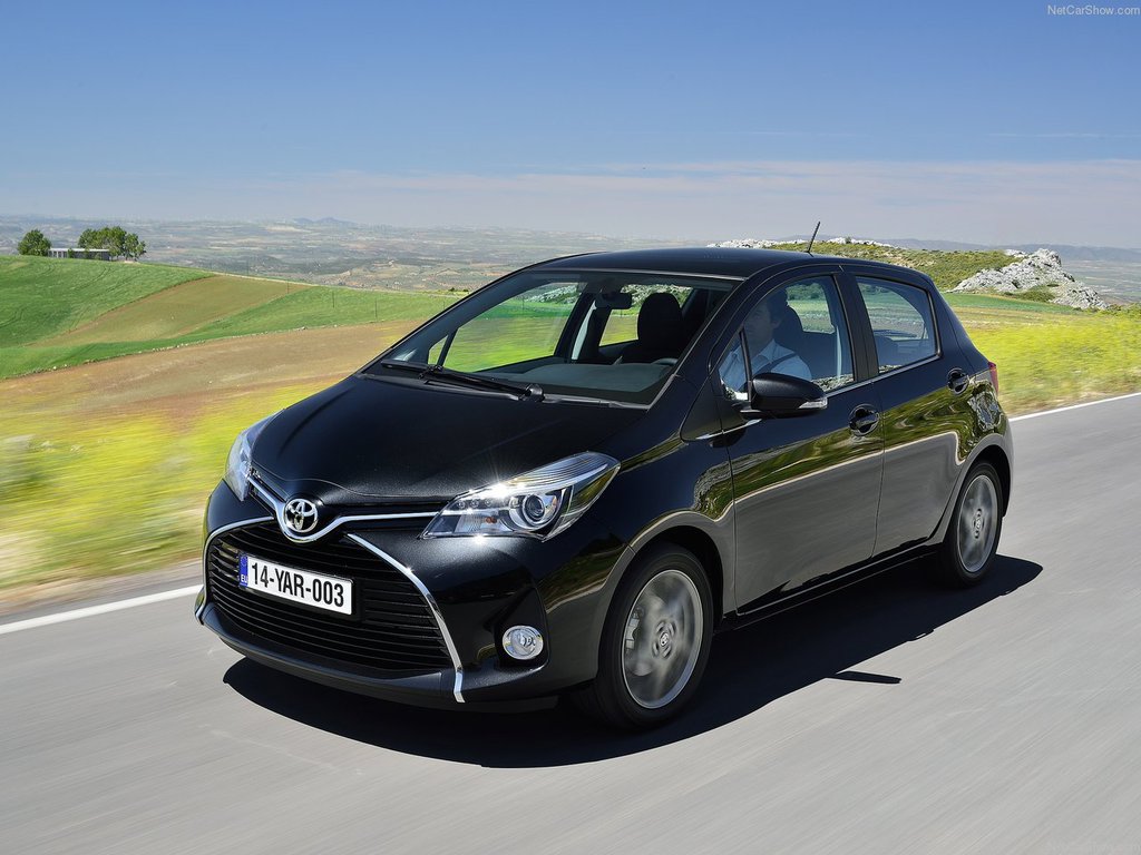 Toyota Yaris fotoğrafları