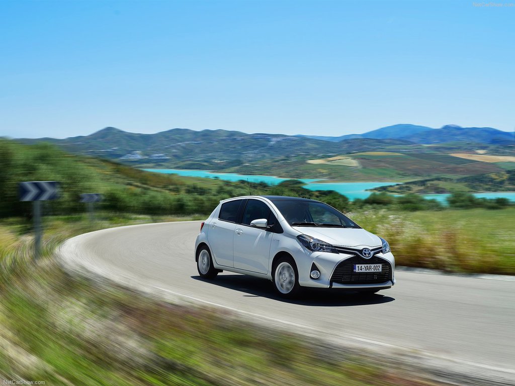 Toyota Yaris fotoğrafları