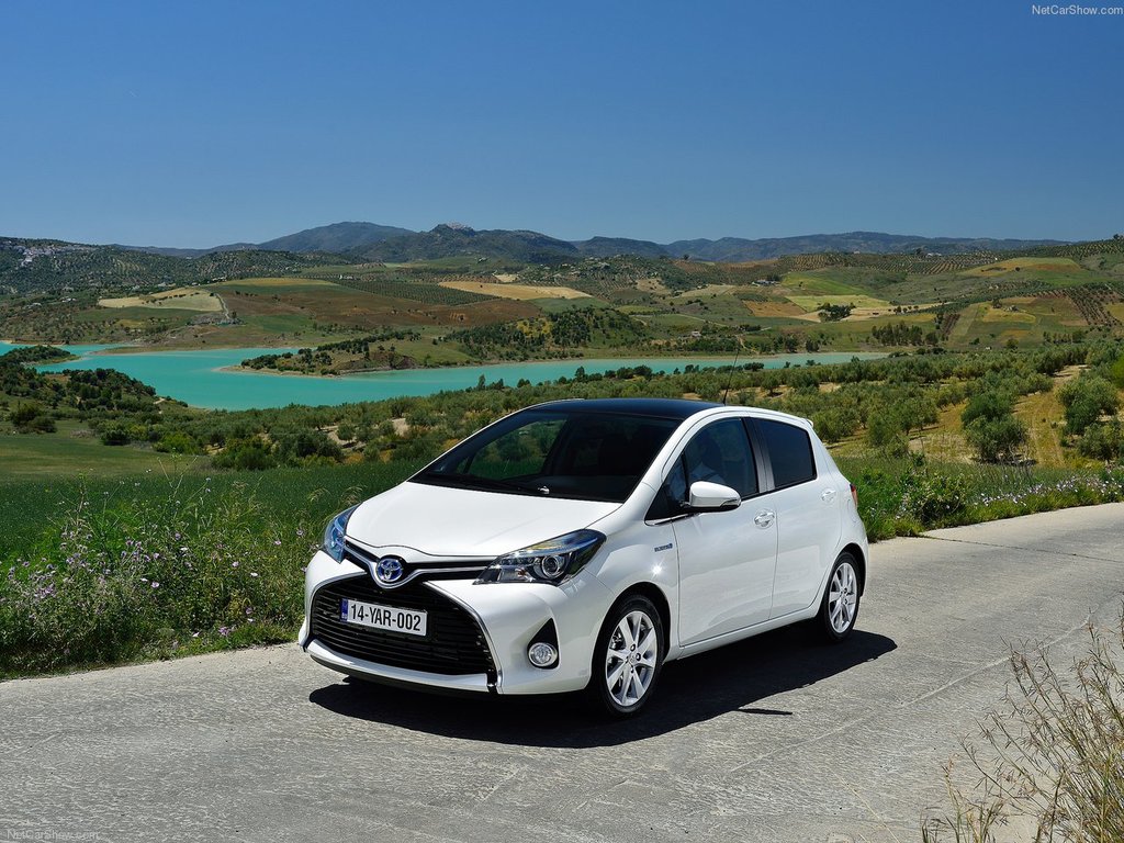 Toyota Yaris fotoğrafları