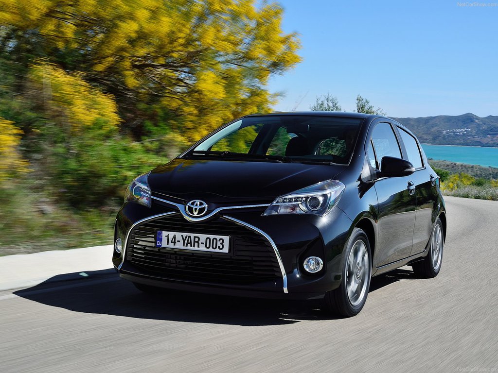 Toyota Yaris fotoğrafları