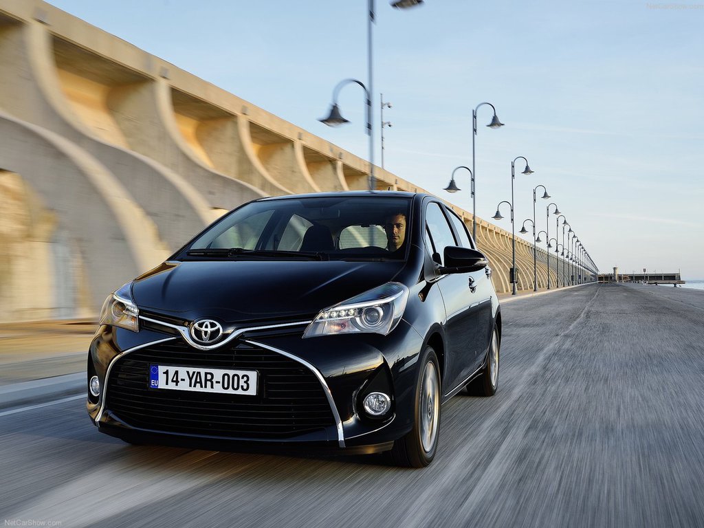 Toyota Yaris fotoğrafları