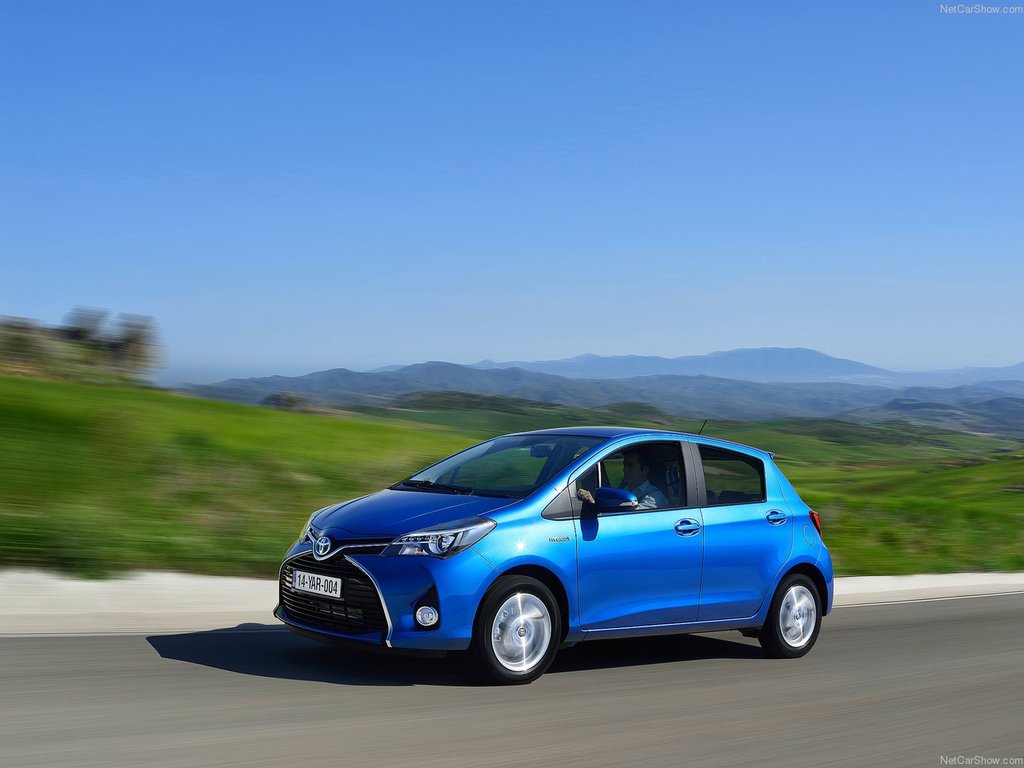 Toyota Yaris fotoğrafları