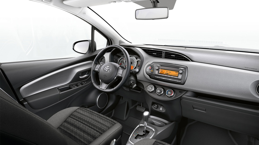Toyota Yaris fotoğrafları