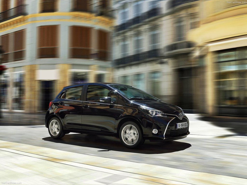 Toyota Yaris fotoğrafları