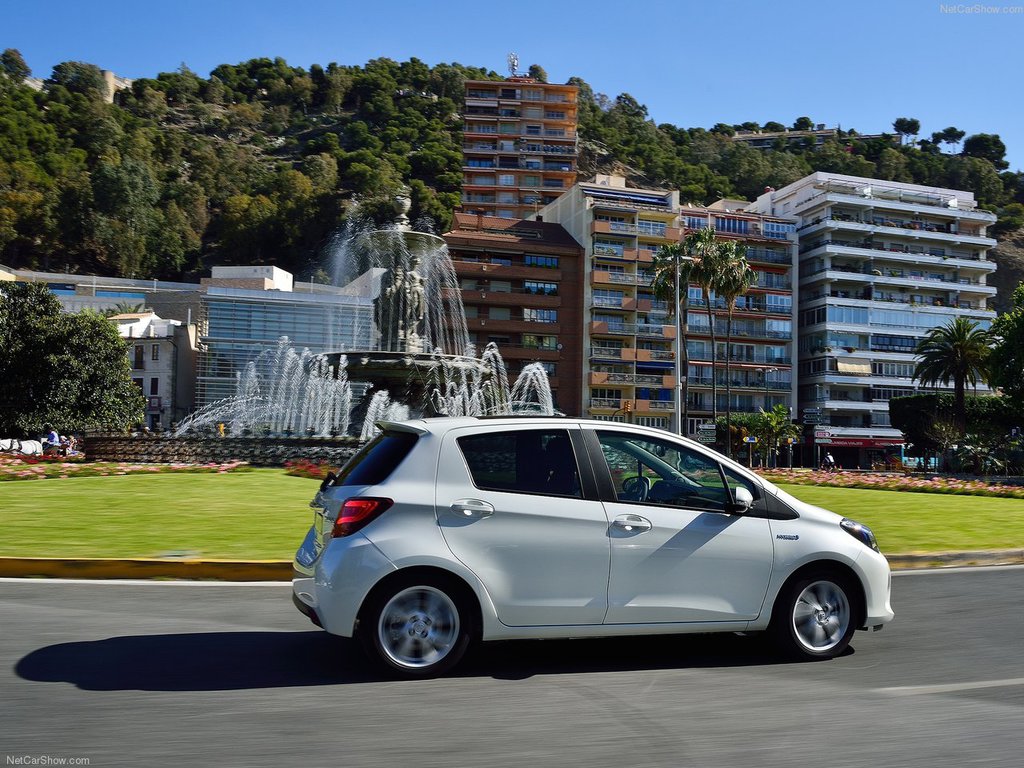 Toyota Yaris fotoğrafları