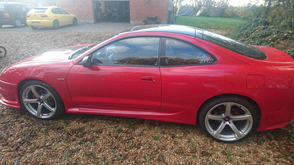 18 yaşındaki gencin yaptığı Supra satılıyor