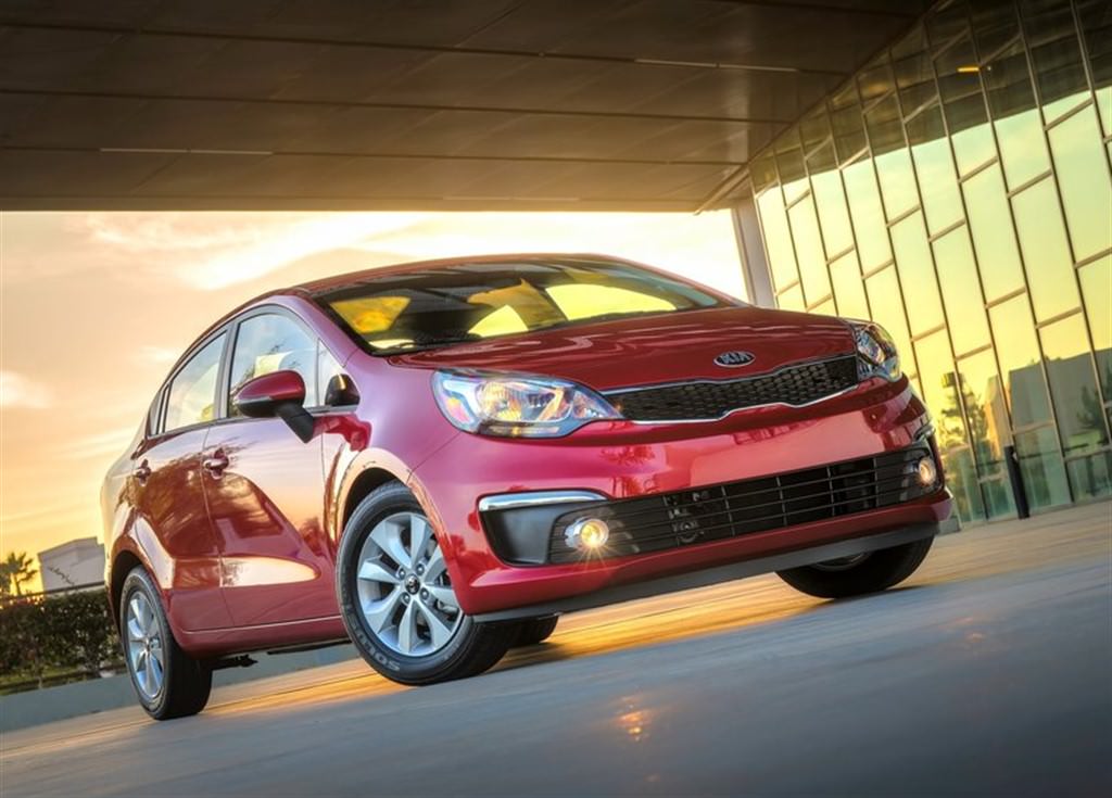 En ucuz sedan otomobiller