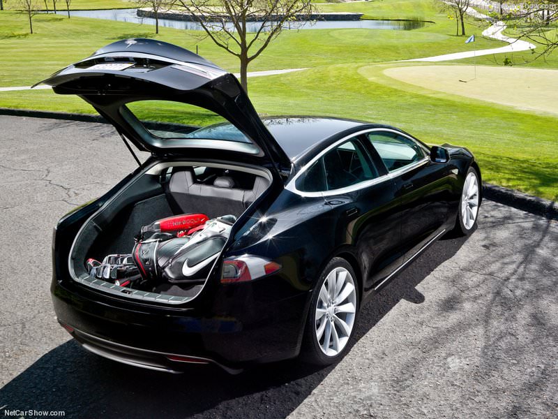 Tesla Supercharger'lar artık ücretli olacak