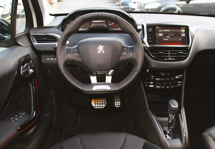 Peugeot 208 1.2 GT Line