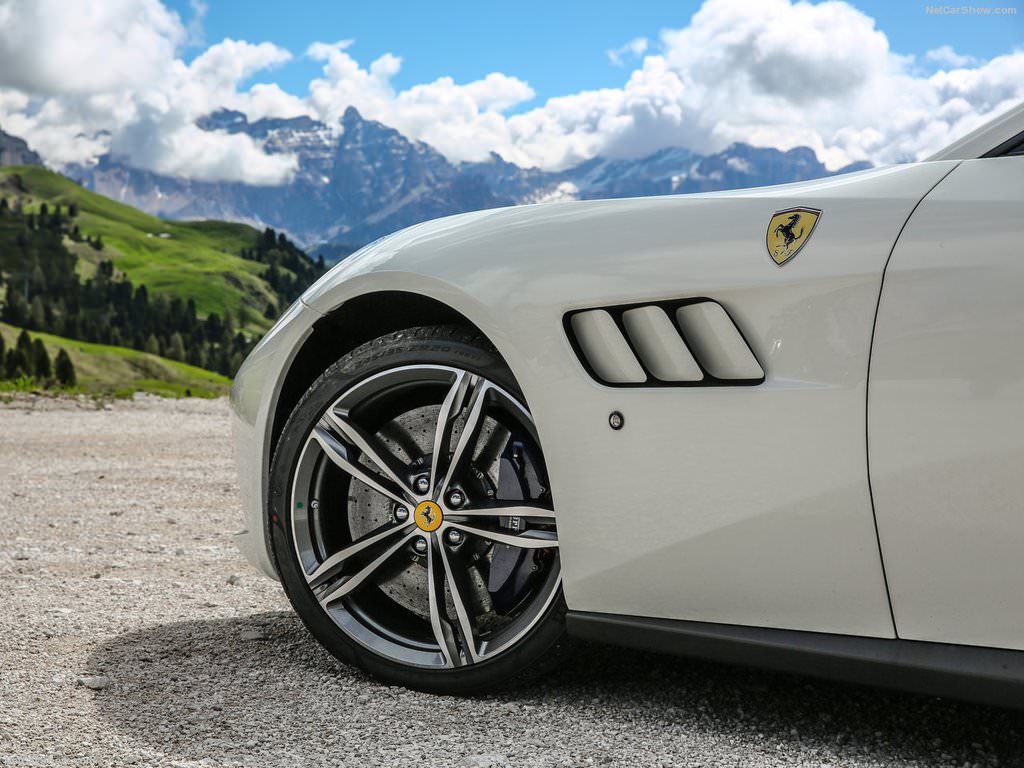 Ferrari GTC4Lusso Türkiye’de