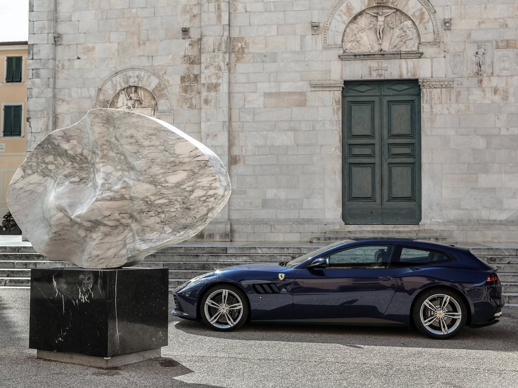 Ferrari GTC4Lusso Türkiye’de