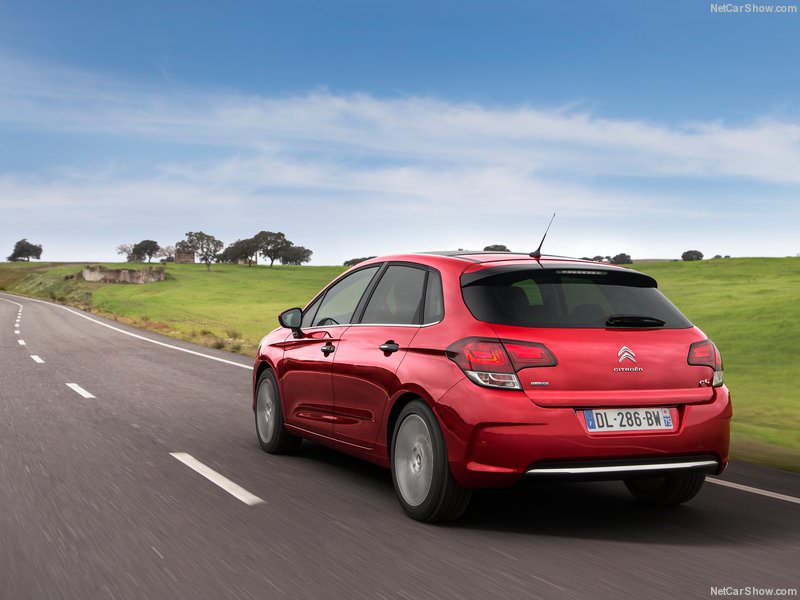 Tüm dizel otomatik kompakt hatchback'ler