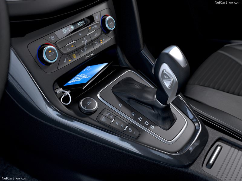 Tüm dizel otomatik kompakt hatchback'ler