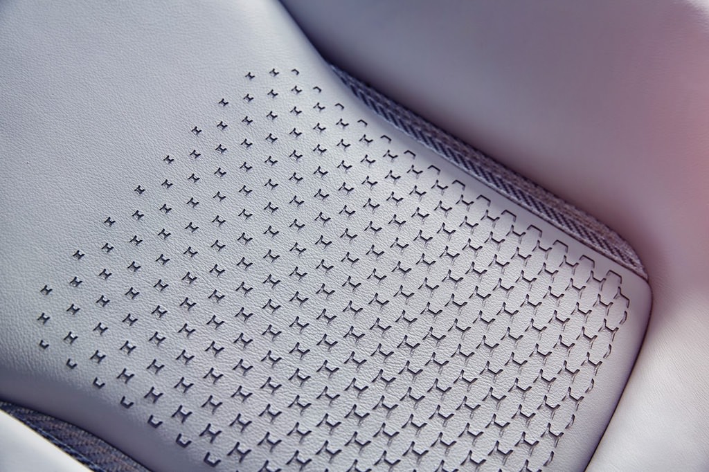 Jaguar’ın yeni elektrikli konsepti