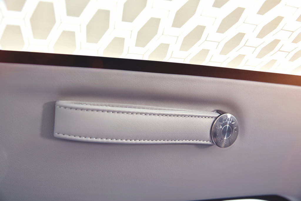 Jaguar’ın yeni elektrikli konsepti