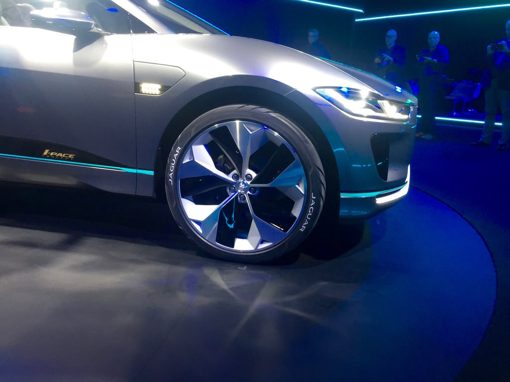 Jaguar’ın yeni elektrikli konsepti