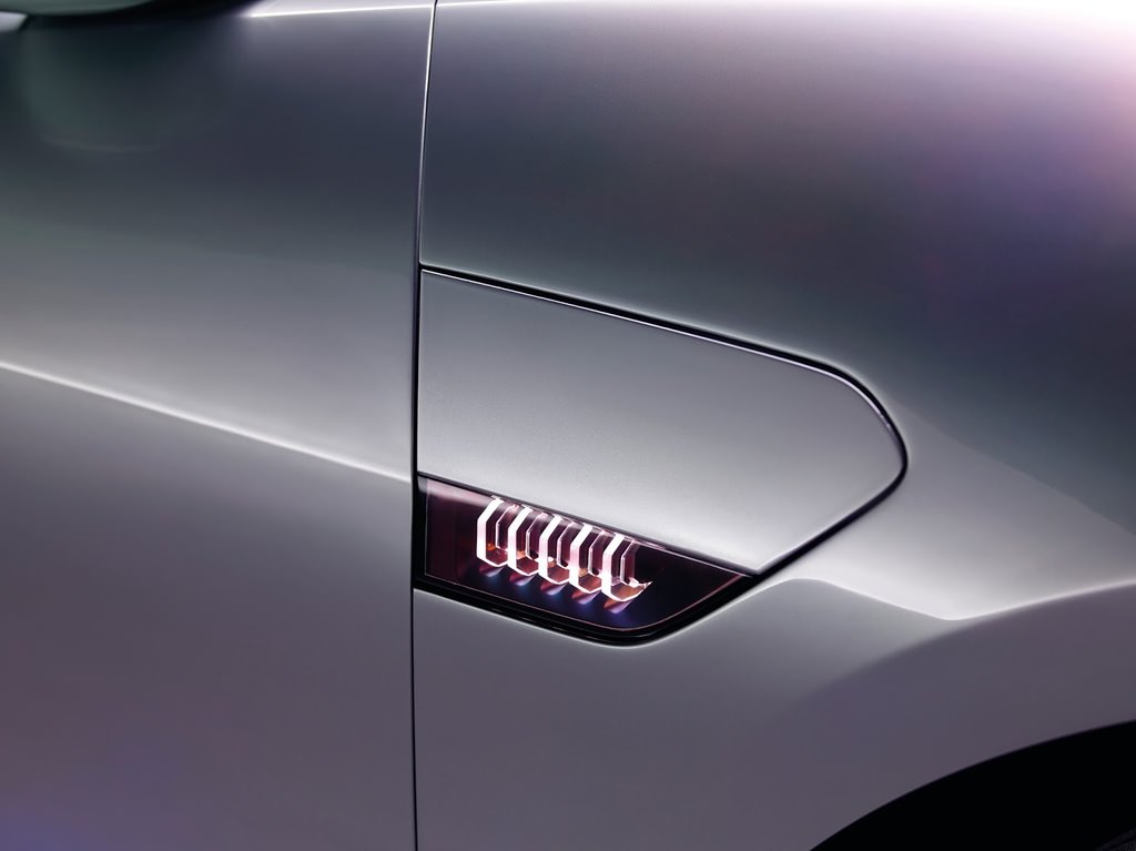 Jaguar’ın yeni elektrikli konsepti