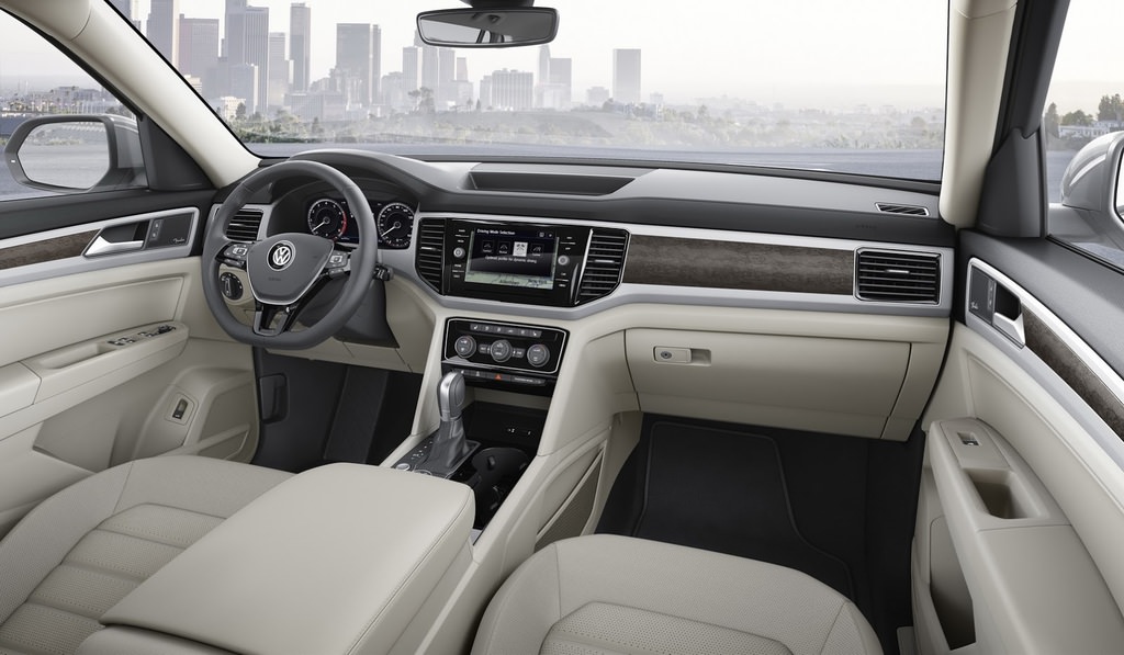 VW’nişn 7 kişilik SUV’u Los Angeles’ta sergileniyor