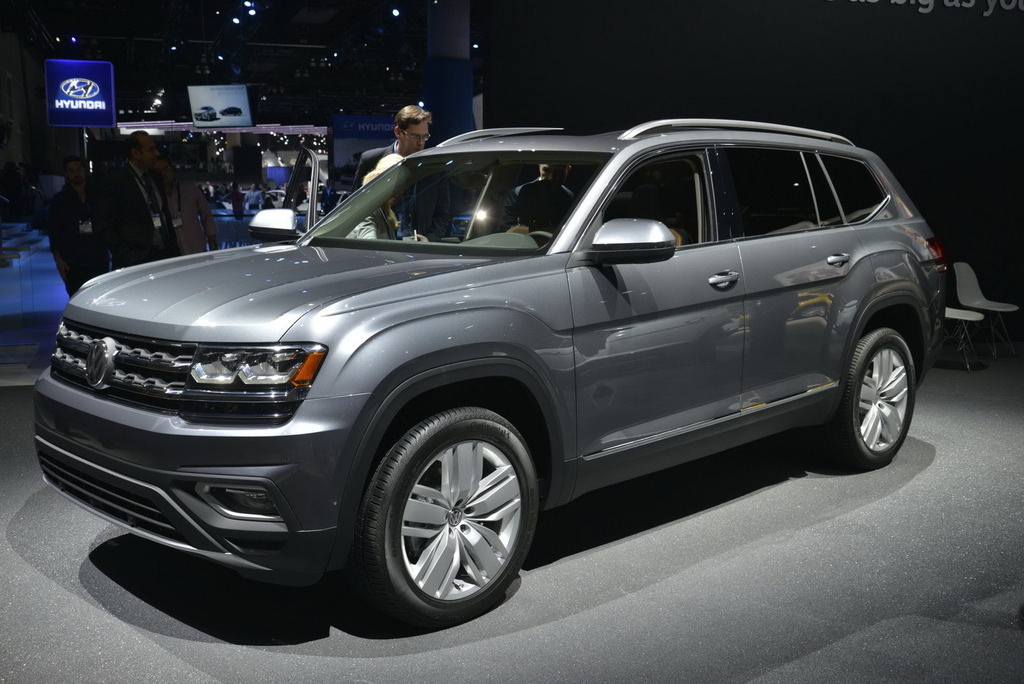 VW’nişn 7 kişilik SUV’u Los Angeles’ta sergileniyor