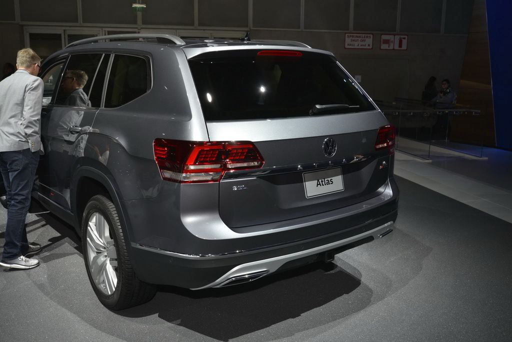 VW’nişn 7 kişilik SUV’u Los Angeles’ta sergileniyor