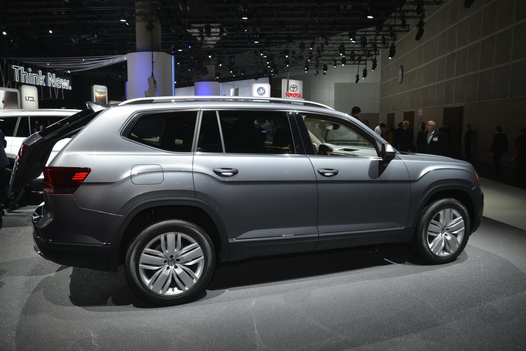 VW’nişn 7 kişilik SUV’u Los Angeles’ta sergileniyor