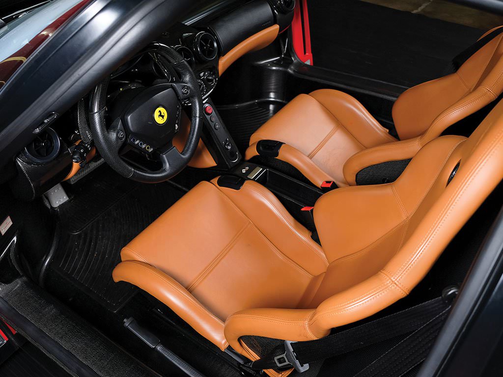 Tommy Hilfiger’ın Ferrari’si satışta