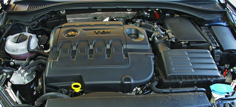 KARŞILAŞTIRMA · Opel Insignia, Renault Talisman, Skoda Superb