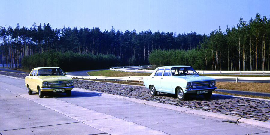 Yıldönümü · Opel Test Merkezi