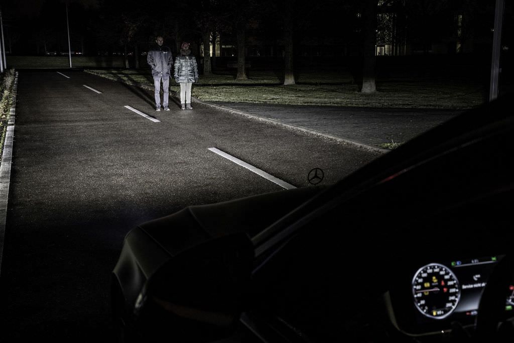 Mercedes’in yeni akıllı aydınlatma sistemi