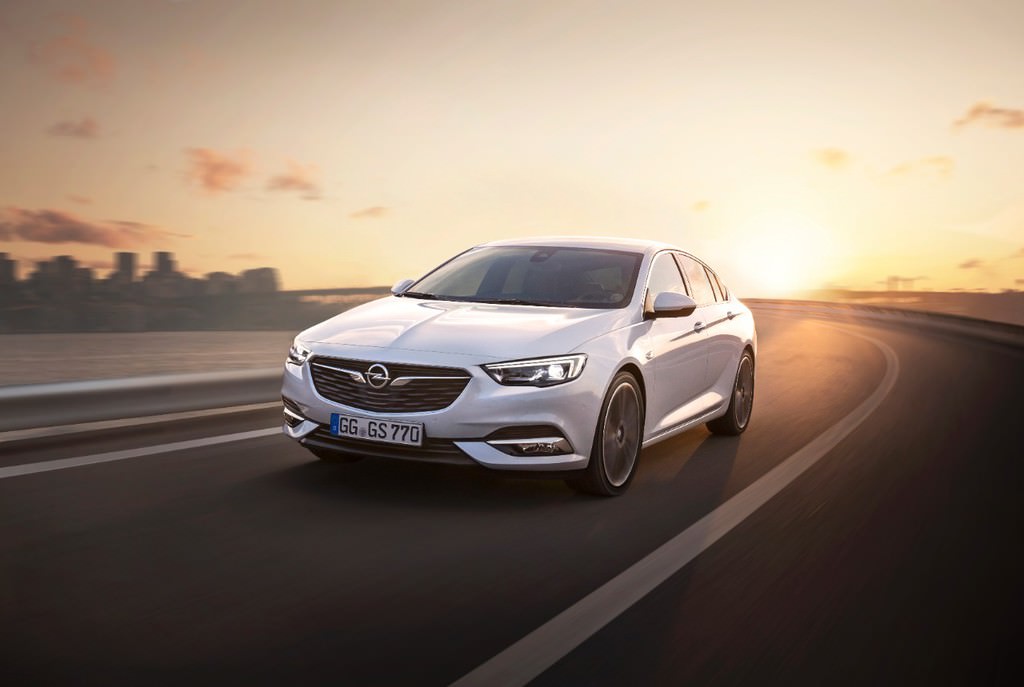 İşte yeni Insignia Grand Sport