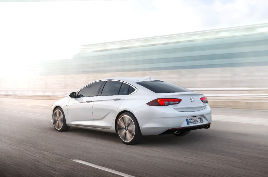 İşte yeni Insignia Grand Sport