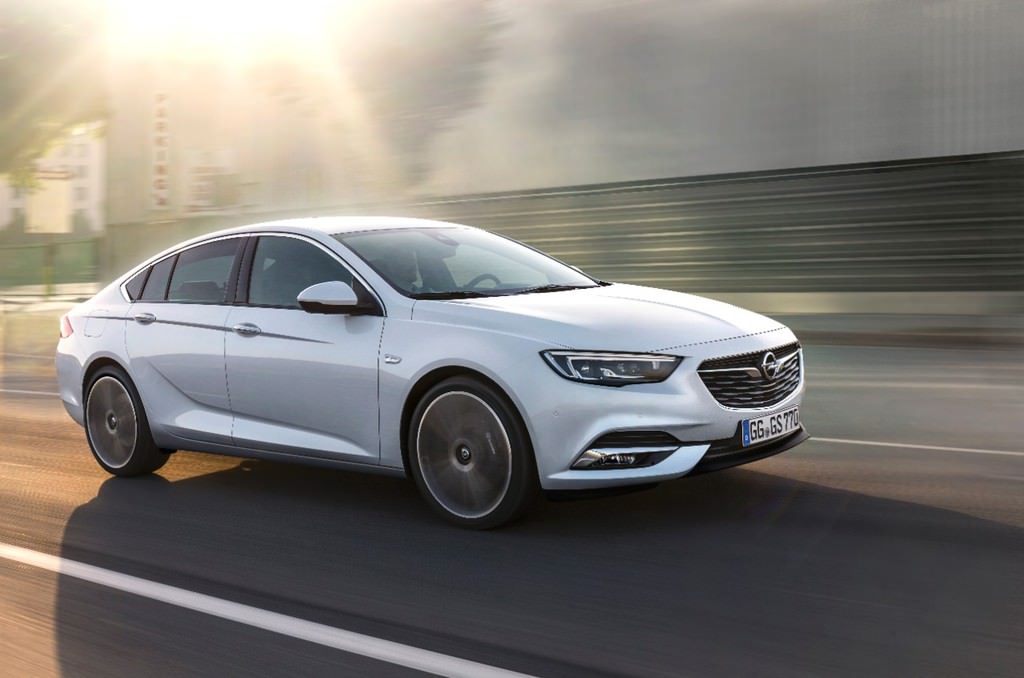 İşte yeni Insignia Grand Sport