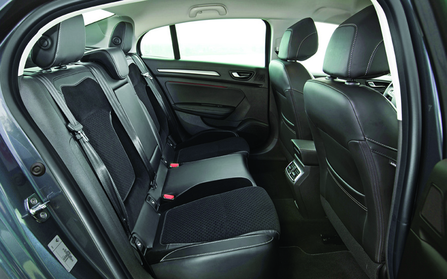 SÜRÜŞ İZLENİMİ · Renault Megane Sedan 1.5 dCi EDC