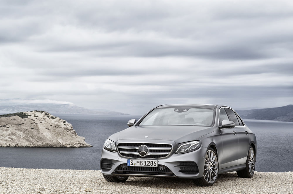 Mercedes satışları 2 milyon adedi aştı