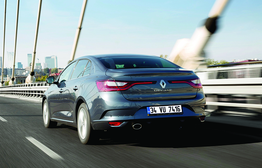 SÜRÜŞ İZLENİMİ · Renault Megane Sedan 1.5 dCi EDC