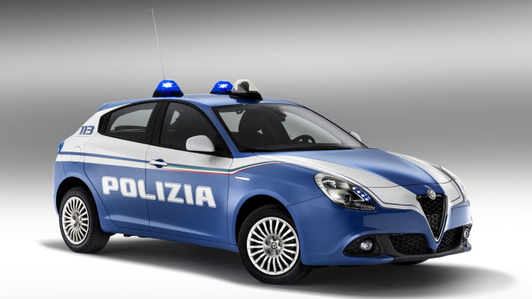 İşte İtalya'nın yeni polis araçları