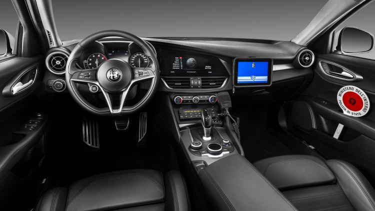 İşte İtalya'nın yeni polis araçları