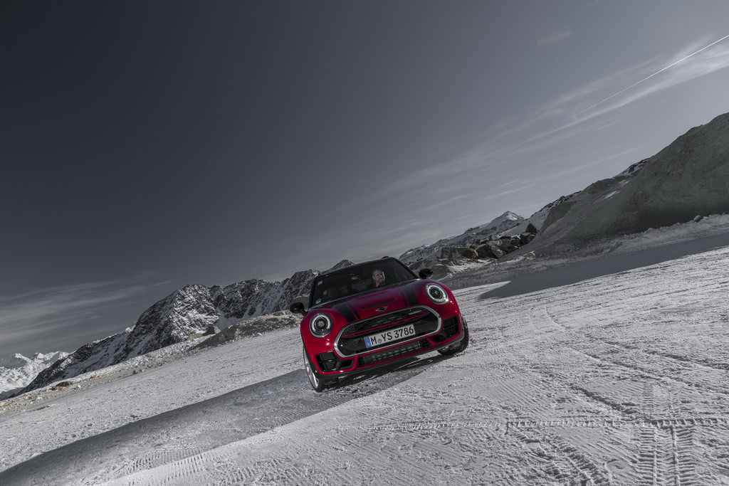 Mini JCW Clubman tanıtıldı