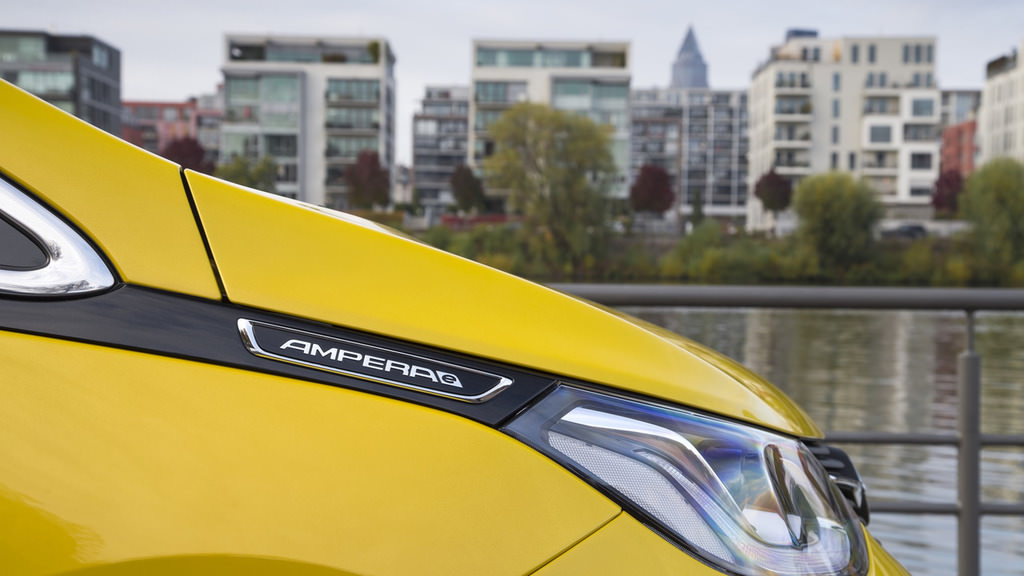2017 Opel Ampera-e