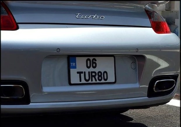 Türkiye'de denk gelebileceğiniz en ilginç ve dikkat çekici 19 plaka