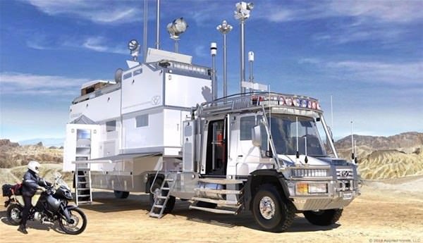 Kızı için yaptırdığı karavan hayranlık uyandırıyor