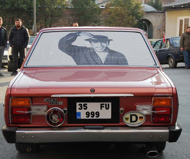 Murat 131'in 40.yaşı sevenleriyle kutlandı