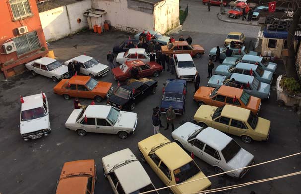 Murat 131'in 40.yaşı sevenleriyle kutlandı