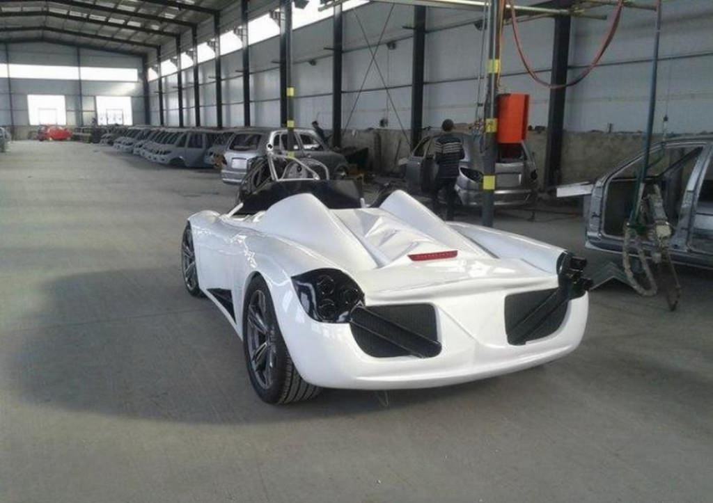 Çinli kopya Pagani Huayra 20 bin TL'ye satılıyor